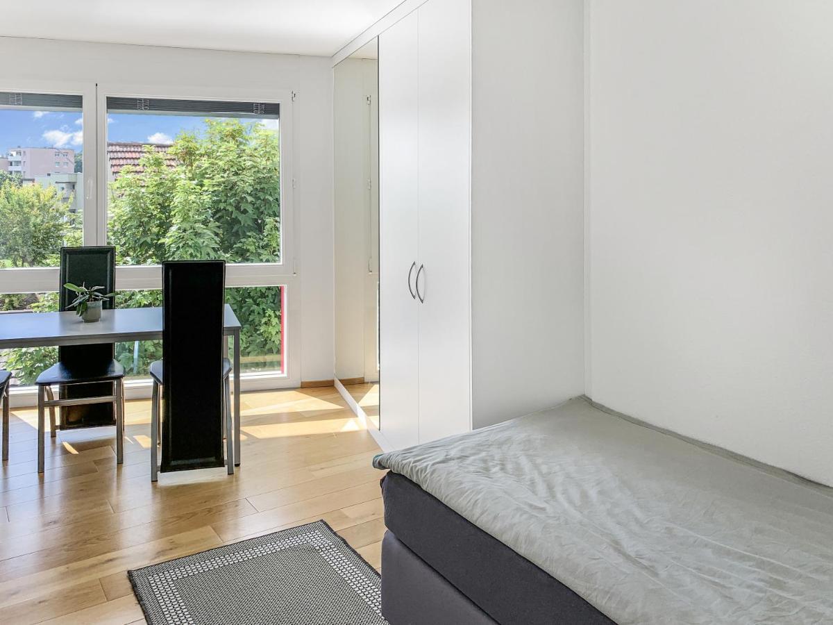 Hinwil Haus Zur Lilie酒店 外观 照片